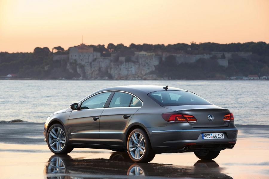  Volkswagen Passat CC 2012 года  (фото 28 из 44)